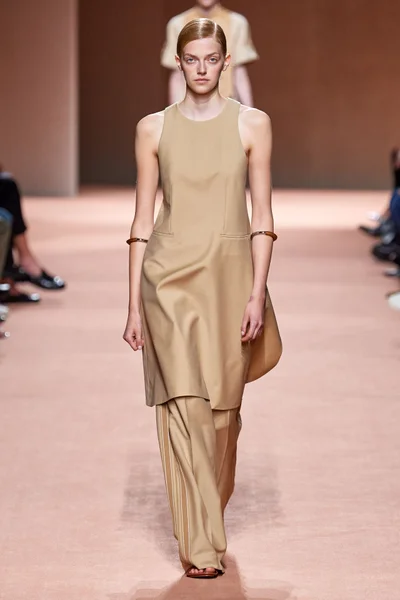 Look 36